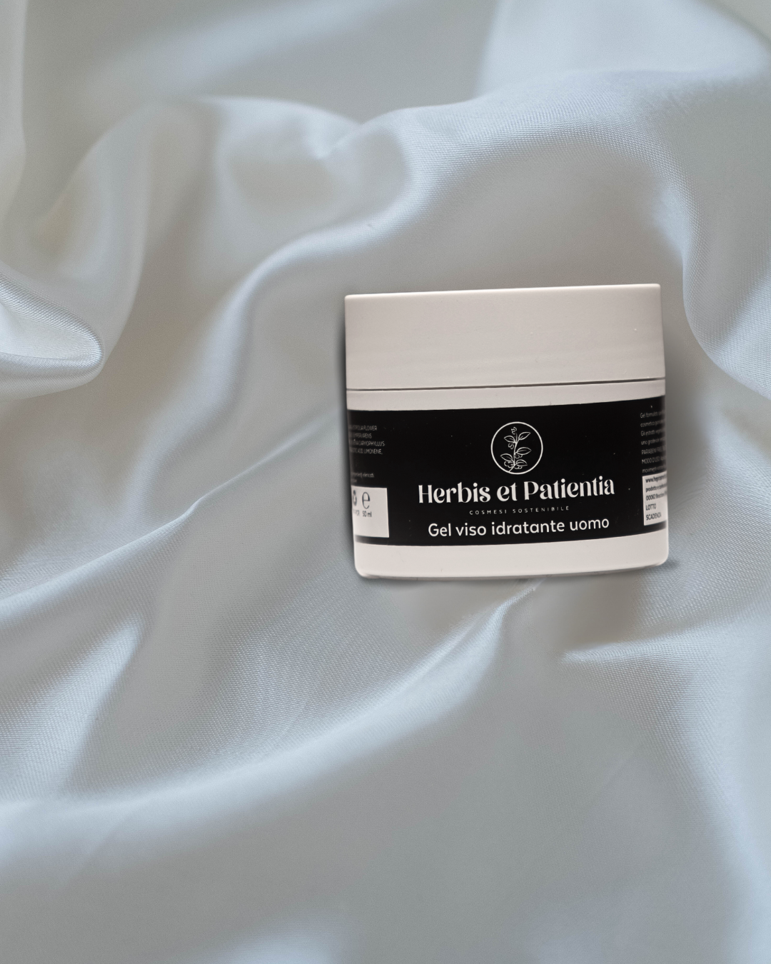 MOISTURIZING FACE GEL FOR MEN